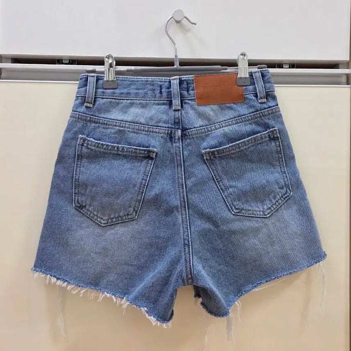 [BUNJANG] Pink Black Denim Shorts S / 핀블랙 데님 숏팬츠 S 새상품