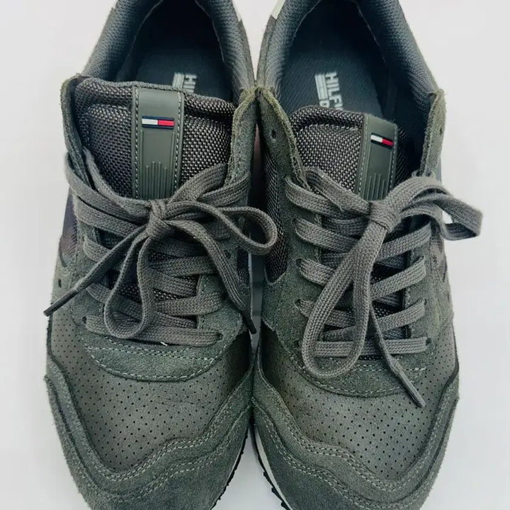 [BUNJANG] Tommy Hilfiger Camo Khaki Sneakers / 타미힐피거 카모 카키 스니커즈 260mm