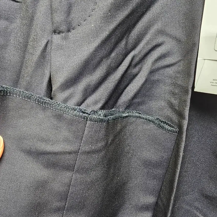 [BUNJANG] Ferragamo Men's Wool Pants / 새상품 페라가모 남성 팬츠(국내 매장판)