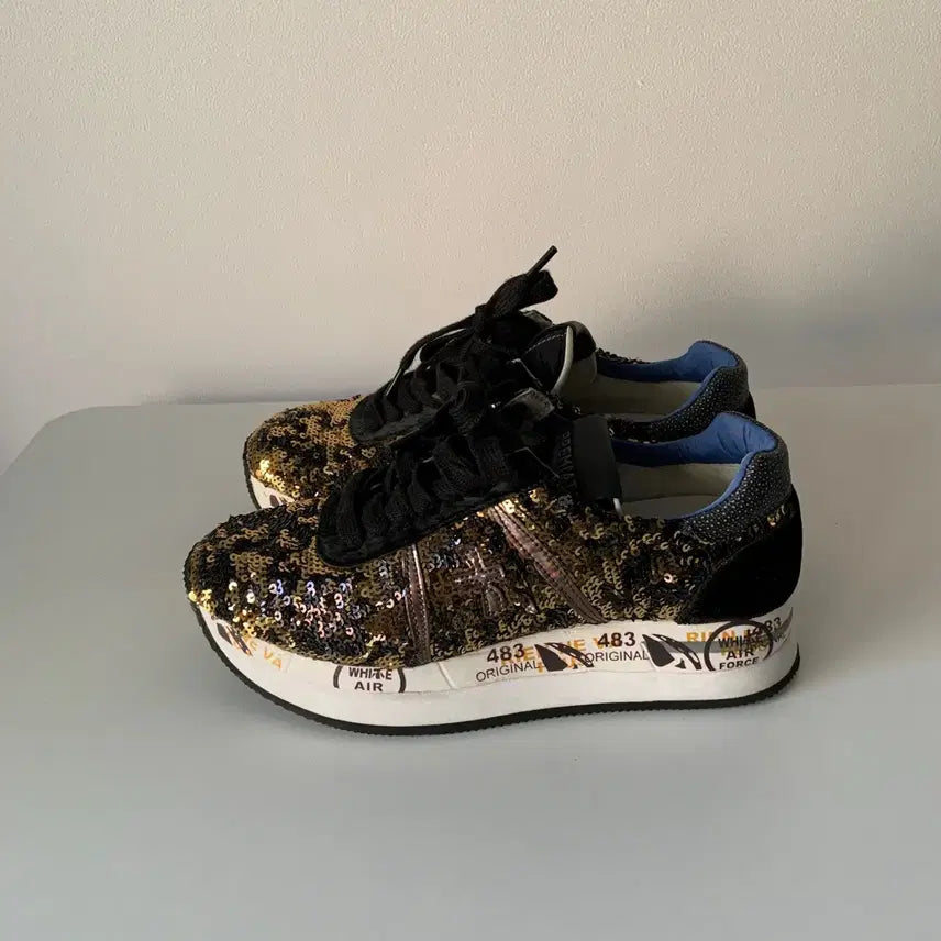[BUNJANG] Premiata Sequin Sneakers / 220 프리미아타 스팽글 운동화 블랙/골드