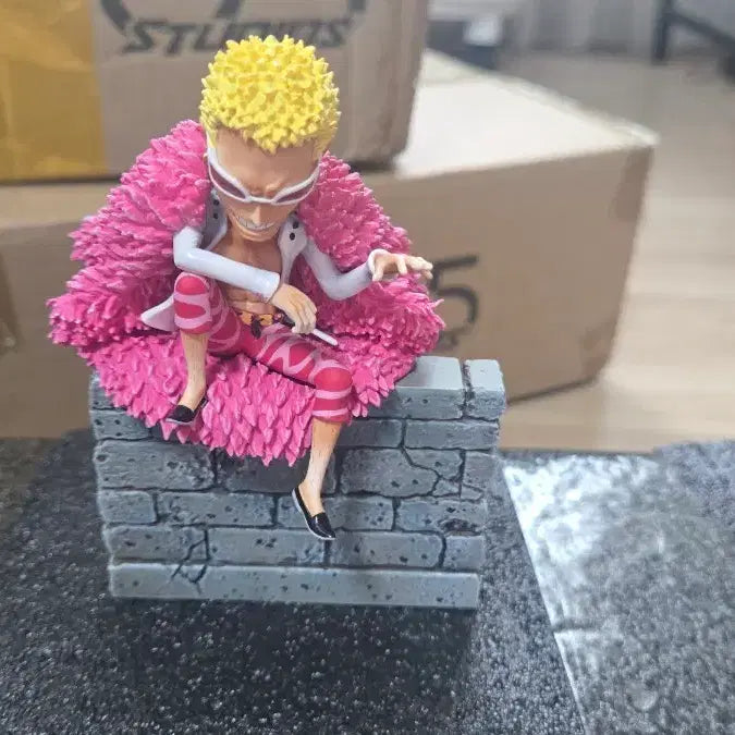 [BUNJANG] G5 Studio Doflamingo Resin Figure / 원피스 g5도플라밍고 레진 피규어 팝니다