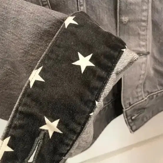 [BUNJANG] Deluxe Japanese Black Denim Trucker Jacket / deluxe 디럭스 재팬 흑청 트러커 데님자켓