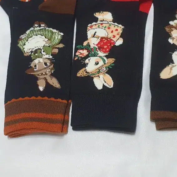 [BUNJANG] Animal Pattern Socks / 개당가격이예요~ 브라운 블랙 레드 동물패턴 토끼 버섯 딸기 양말