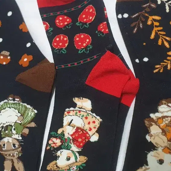 [BUNJANG] Animal Pattern Socks / 개당가격이예요~ 브라운 블랙 레드 동물패턴 토끼 버섯 딸기 양말