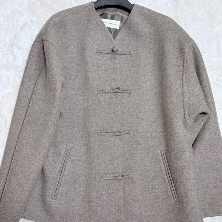 [BUNJANG] Kinder Salmon Grid Jacket Chestnut / 킨더살몬 그리드 자켓 체스트넛