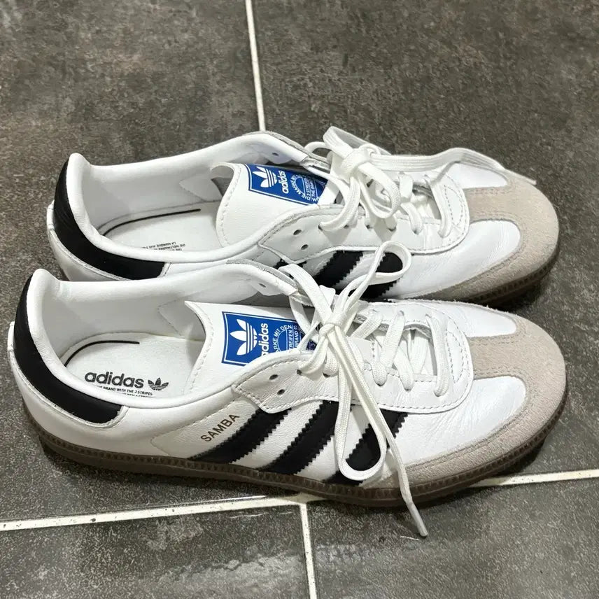 [BUNJANG] Adidas Samba Cloud White Black Sneakers (215) / 아디다스 삼바 클라우드화이트 흰검 215