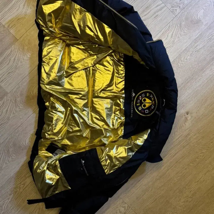 [BUNJANG] Moose Knuckles Mazeno Short Puffer Jacket / 무스너클 숏패딩 눕시