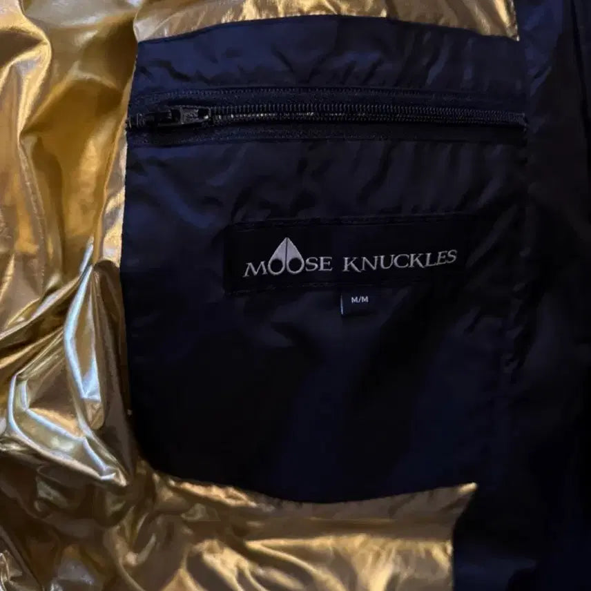 [BUNJANG] Moose Knuckles Mazeno Short Puffer Jacket / 무스너클 숏패딩 눕시