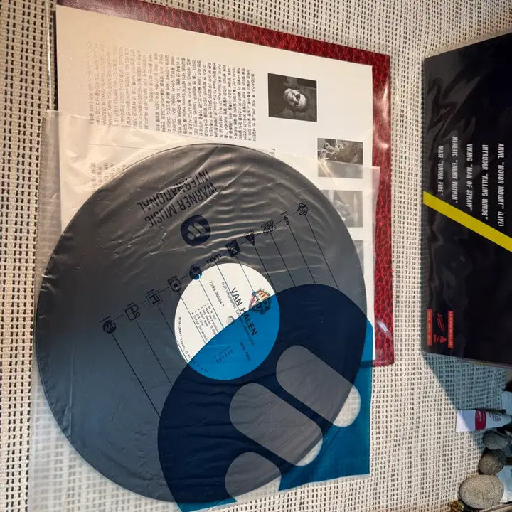 [BUNJANG] Van Halen Lawful Carnal Knowledge LP Vinyl / 반헤일런  Lawful Carnal Knowledge LP 바이닐