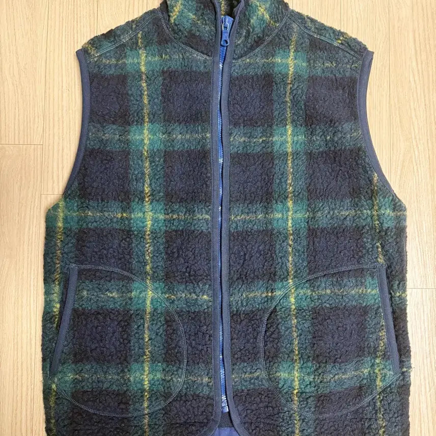 [BUNJANG] Drake's Fleece M Size / 드레익스 플리스 M사이즈