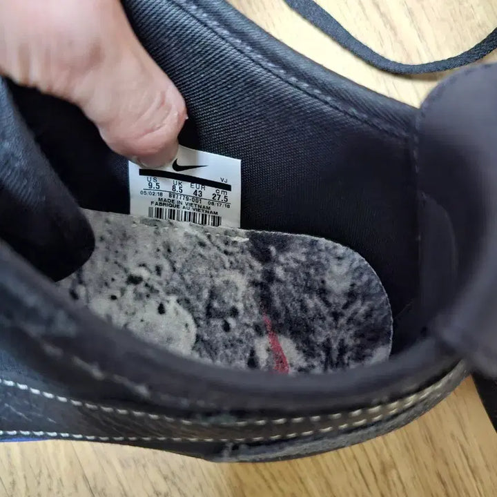 [BUNJANG] Nike Moon Racer Black/Volt 275mm Sneakers / 나이키 문레이서 검파 275(=9.5사이즈)