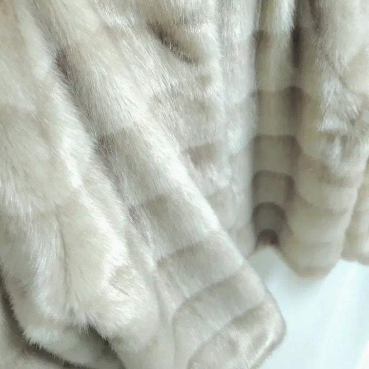 [BUNJANG] Eco Fur Jacket / 연베이지 밀라노밍크 에코 퍼 자켓 새상품급