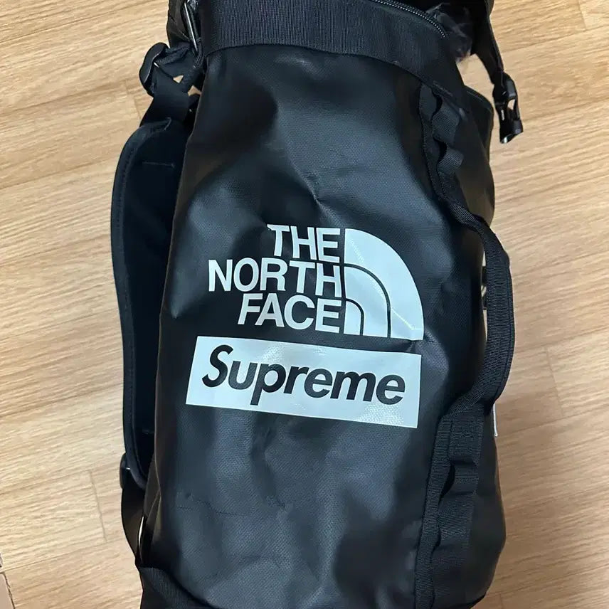 [BUNJANG] Supreme North Face Big Haul Backpack / 슈프림 노스페이스 빅 하울 백팩