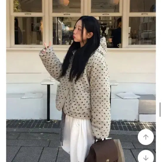 [BUNJANG] Beidelli Beige Sherpa Fleece Jacket / 새상품) 하트 도트 양털 점퍼 베이델리 지그재그 에이블리 뽀글이