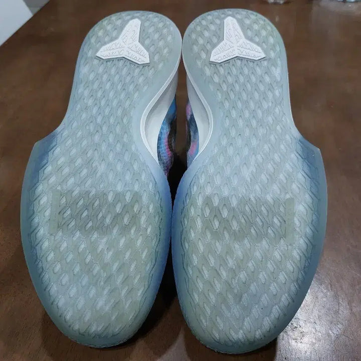 [BUNJANG] Nike Kobe Mamba Focus Custom / 나이키 코비 맘바포커스 285 커스텀