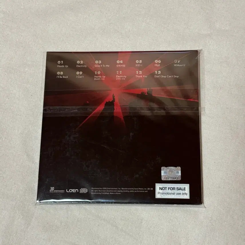 투피엠(2PM) 정규 2집 [HANDS UP] 전원 친필 싸인 비매