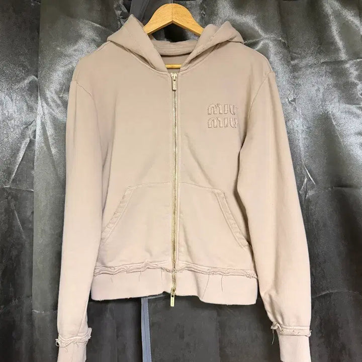 [BUNJANG] Miu Miu Hoodie XS / 미우미우 후드 집업 xs 거의새것