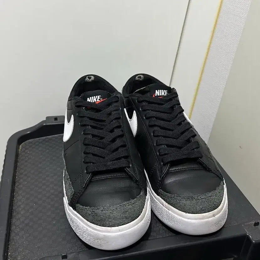 [BUNJANG] Nike Blazer Low 77 Platform Sneakers / 나이키 운동화 235 블레이저 플랫폼 판매합니다