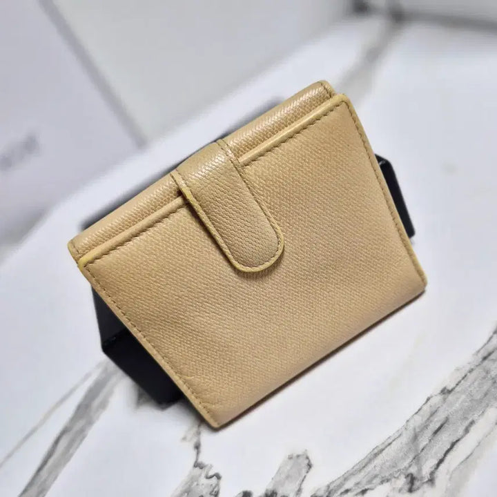 [BUNJANG] Chanel Leather Bifold Wallet / (정품) 샤넬 가죽 반지갑
