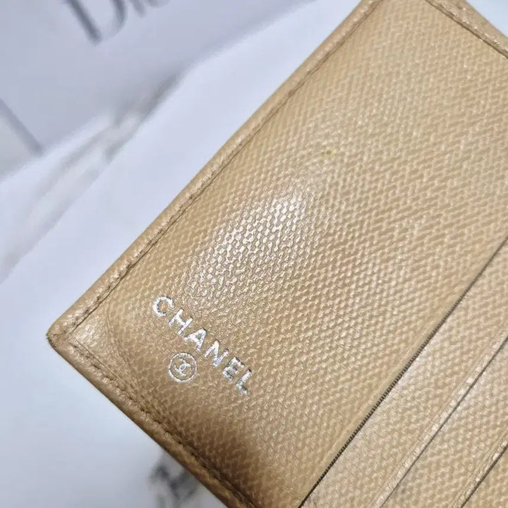 [BUNJANG] Chanel Leather Bifold Wallet / (정품) 샤넬 가죽 반지갑