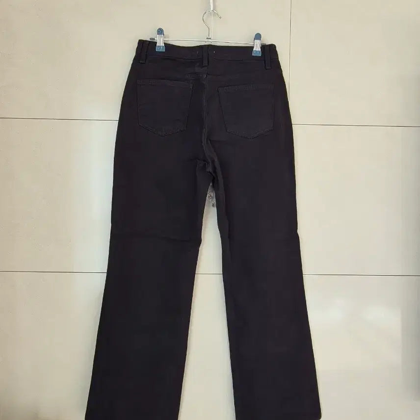 [BUNJANG] D:IVE Black Semi-Wide Straight Jeans / D:IVE  속약기모 블랙 세미와이드일자l=m