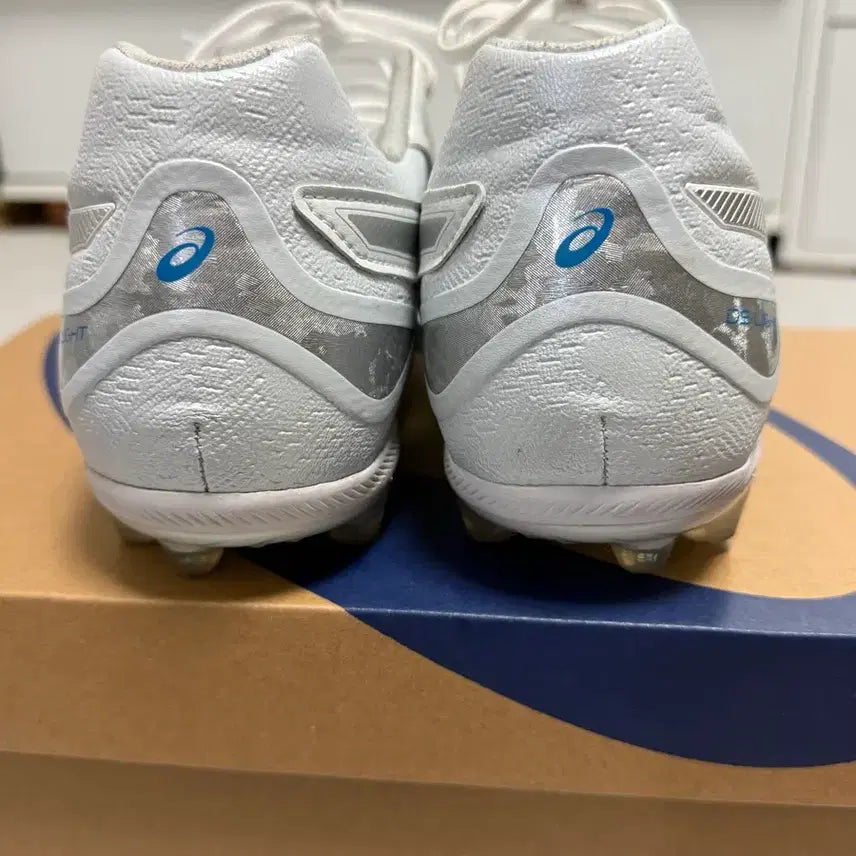 [BUNJANG] Asics DS Light Pro Soccer Cleats / 아식스 DS light pro 275