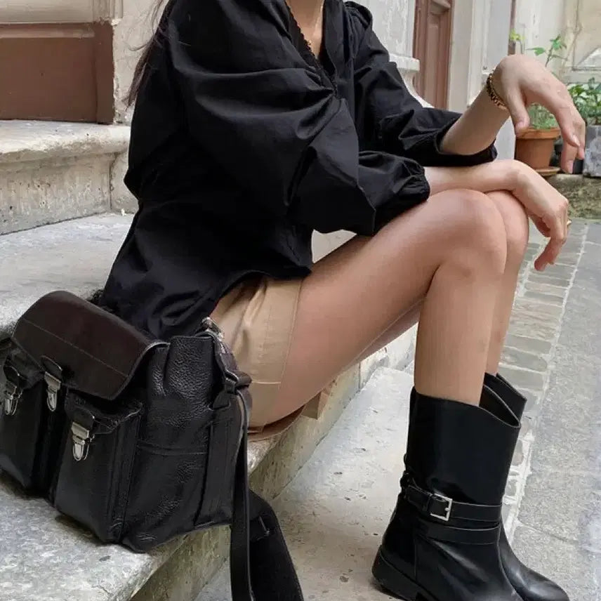 [BUNJANG] Edmore Vienna Lace Blouse / 에드모어 비엔나 스트랩 레이스 블라우스