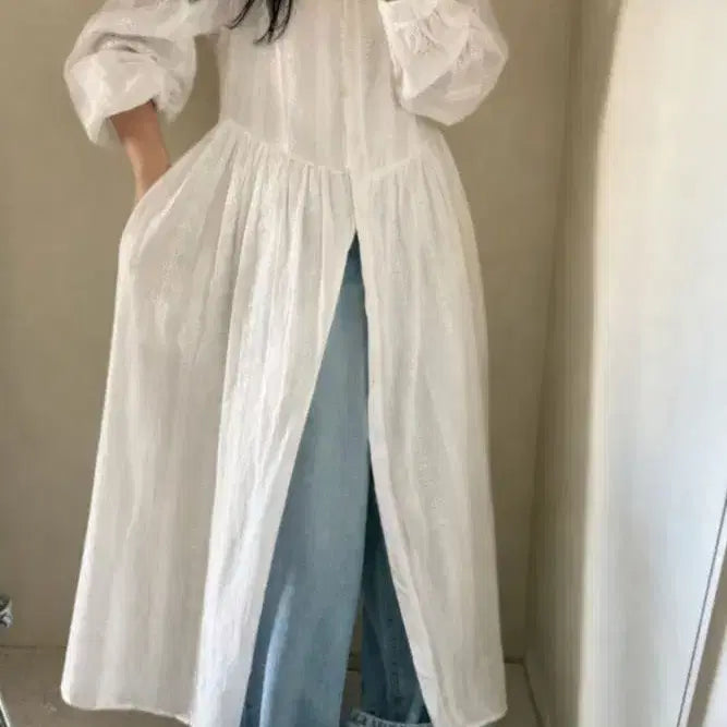 [BUNJANG] Women's Floral Embroidered Lace Long Shirt Dress / 여성 봄 레이스 플라워 꽃 자수 펀칭 롱 셔츠 루즈핏 오버핏 원피스