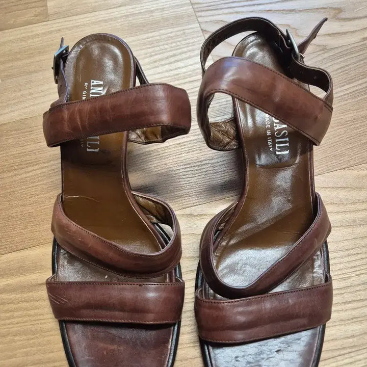 [BUNJANG] ANNA BASILI Brown Leather Sandal Heels / ANNA BASILI 브라운 레더 샌들힐 240-245