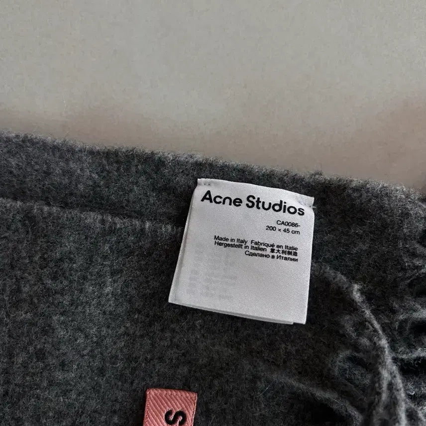 [BUNJANG] Acne Studios Narrow Wool Scarf Melange Gray / 아크네 스튜디오 울 목도리 내로우 멜란지 그레이