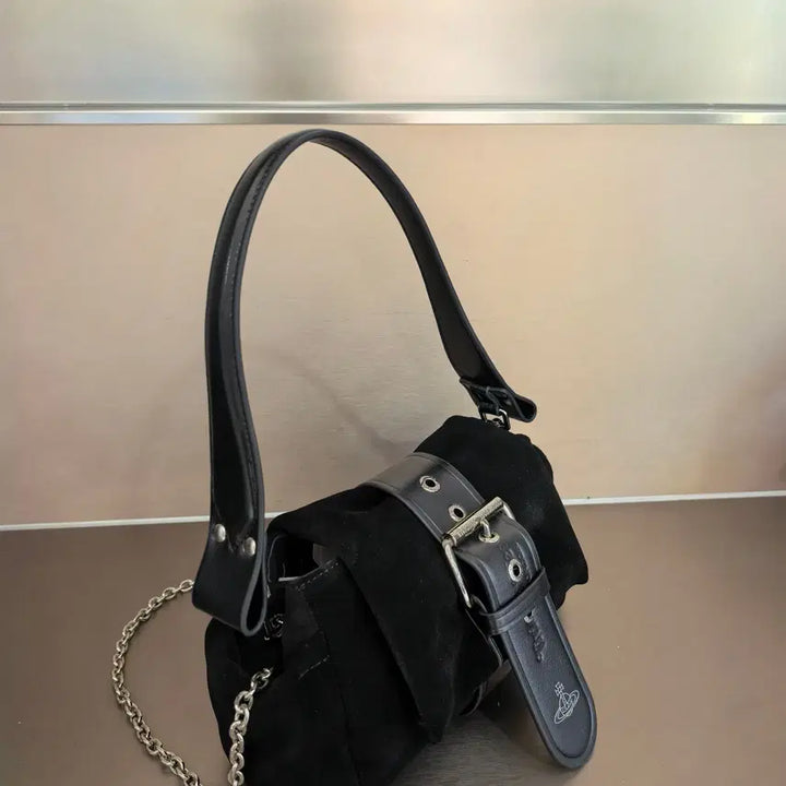 [BUNJANG] Vivienne Westwood Shoulder Bag Crossbody Leather Black / 비비안 웨스트우드 여성 숄더백 크로스백 가죽 스몰로고 여성 체인 블랙