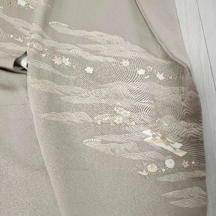 [BUNJANG] Silk Kimono / 기모노