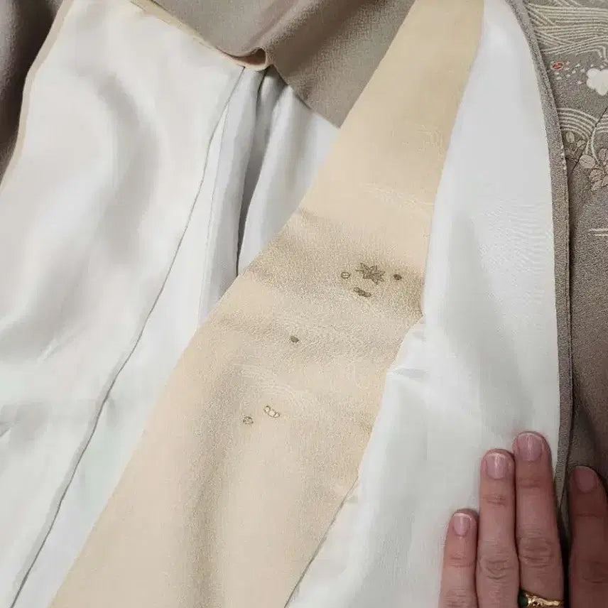 [BUNJANG] Silk Kimono / 기모노