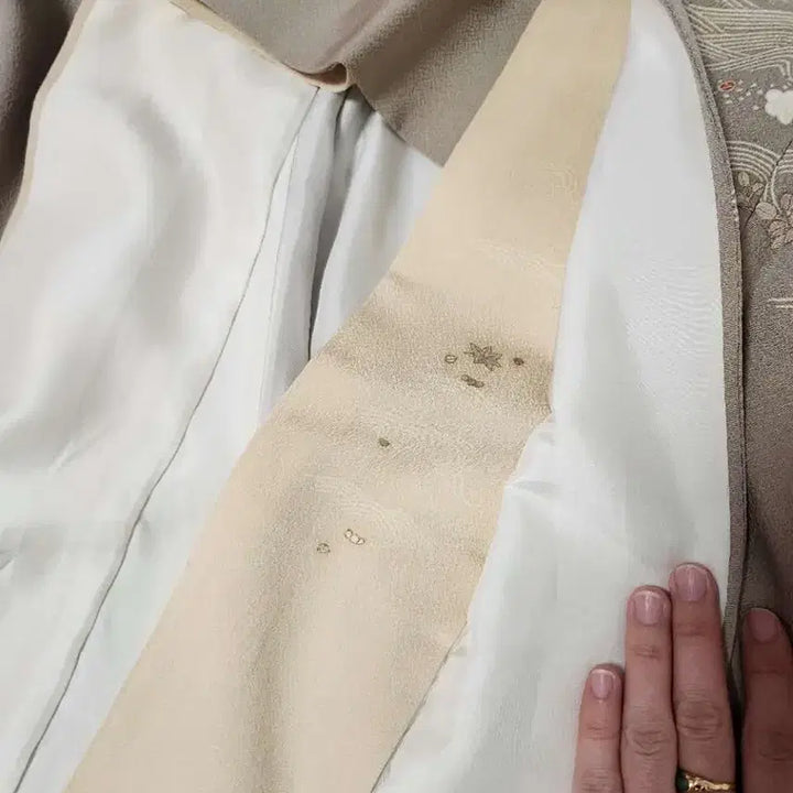 [BUNJANG] Silk Kimono / 기모노