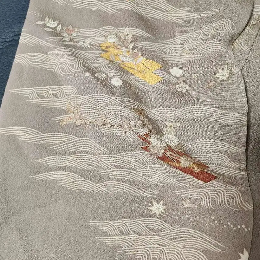 [BUNJANG] Silk Kimono / 기모노