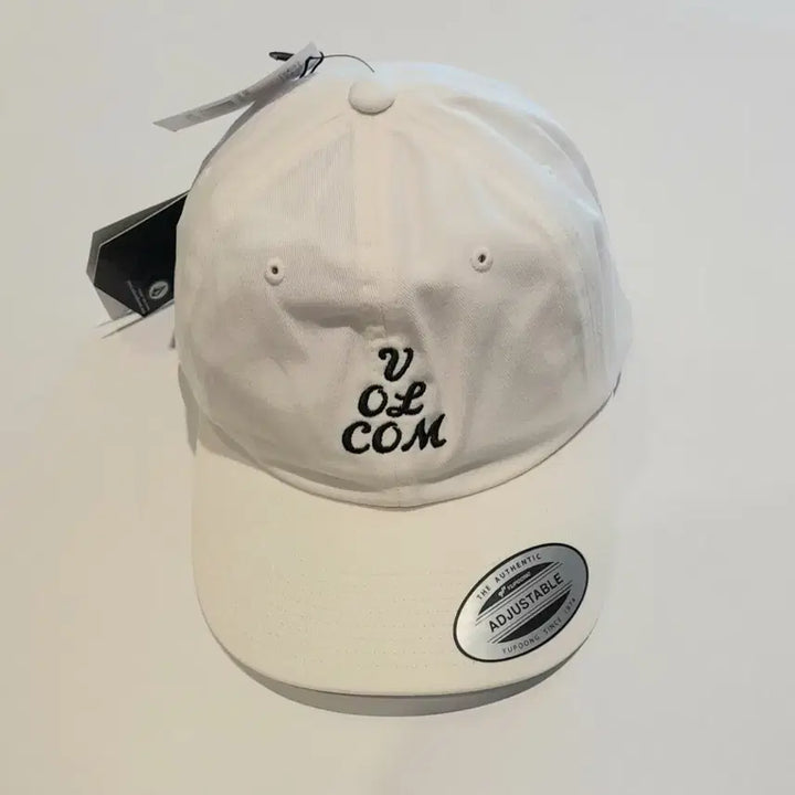 [BUNJANG] Volcom White Ball Cap / (새상품) 볼컴 볼캡 (화이트)