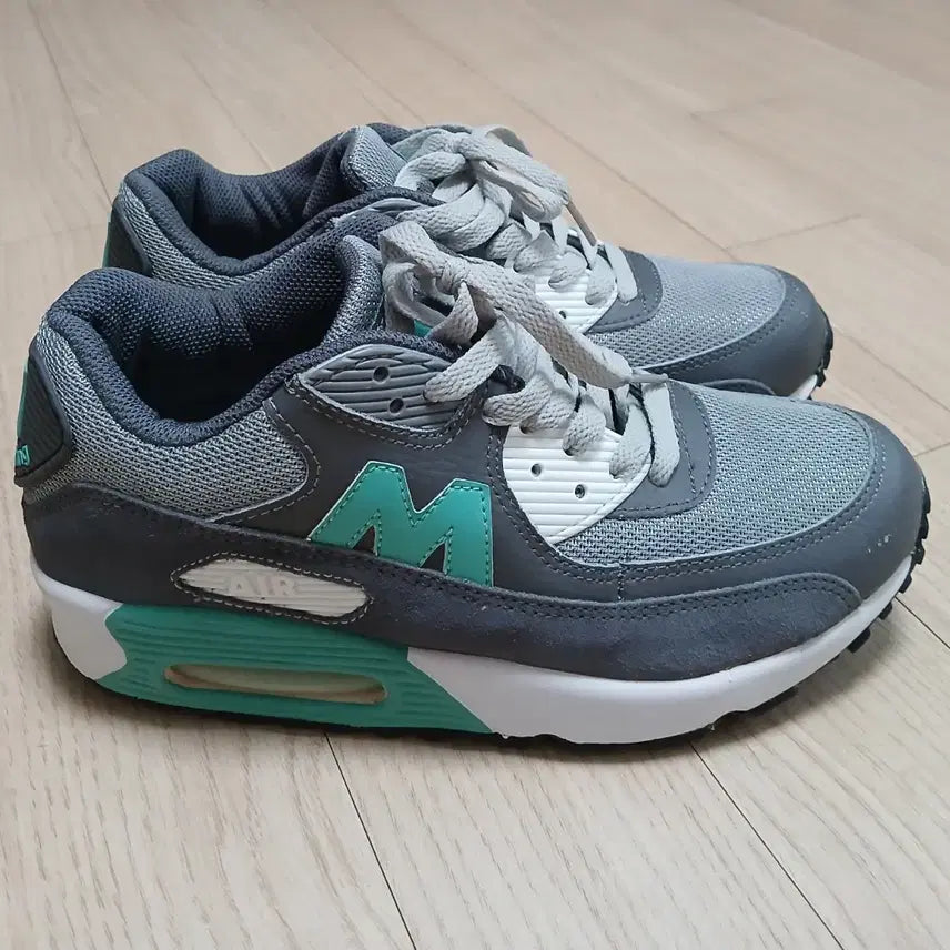 [BUNJANG] Air Walking Sneakers 250 / 여성 운동화 워킹화 에어 산책 250