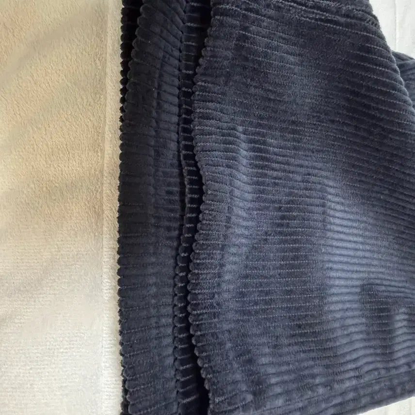 [BUNJANG] Arket Corduroy Pants Dark Blue (50) / 아르켓 루즈핏 코듀로이 팬츠 다크블루 (50)