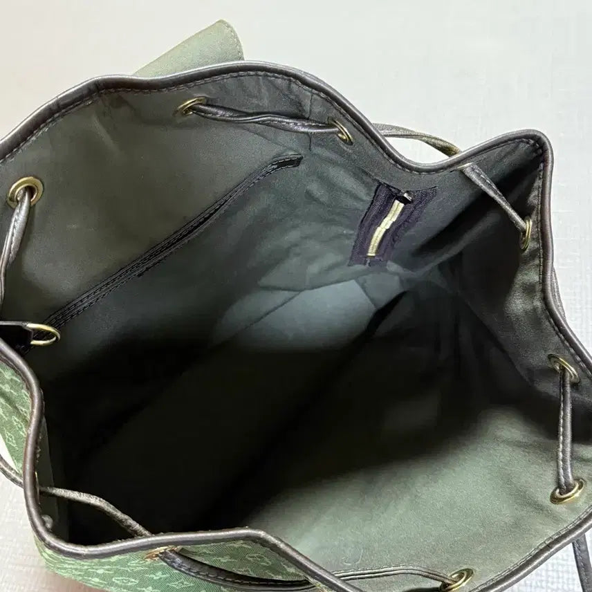 [BUNJANG] Louis Vuitton Montsouris Green Backpack GM / 루이비통 몽수리 그린 백팩 GM