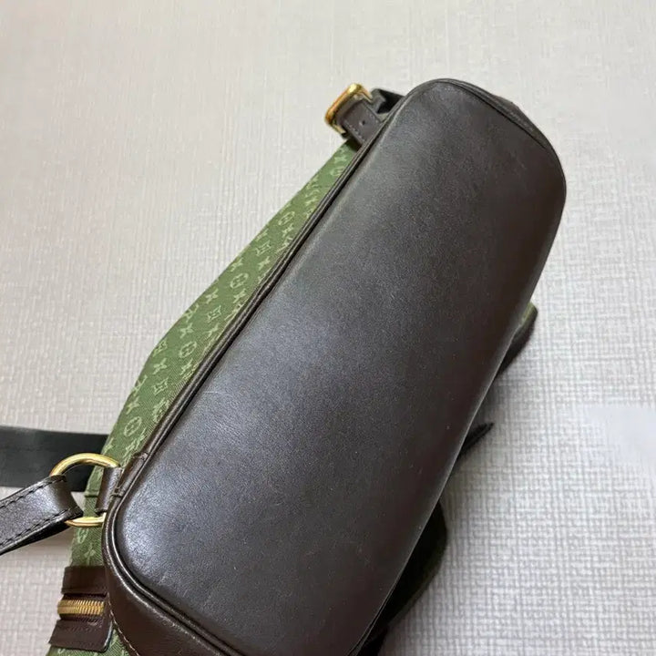 [BUNJANG] Louis Vuitton Montsouris Green Backpack GM / 루이비통 몽수리 그린 백팩 GM