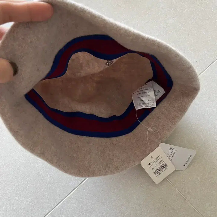 [BUNJANG] Vivienne Westwood Bucket Hat Wool Hat Oatmeal Beige / 비비안웨스트우드 벙거지 버킷햇 울 모자 오트밀베이지 미착용