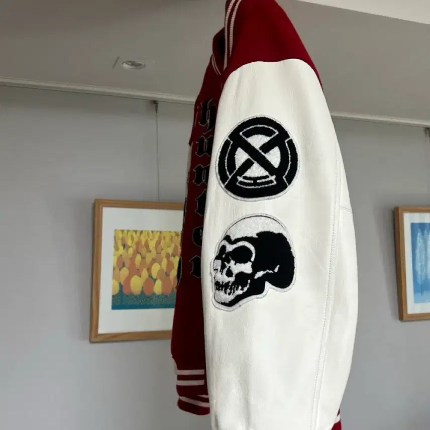 [BUNJANG] Supreme x Bounty Hunter Varsity Jacket Red - 23FW / 슈프림 x 바운티 헌터 바시티 자켓 레드 - 23FW