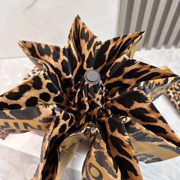 [BUNJANG] Moschino Leopard Pattern Folding Umbrella / 모스키노우산