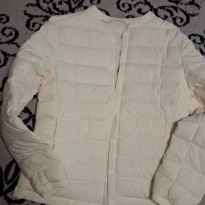 [BUNJANG] Unknown Item / 여성빈폴경량패딩90