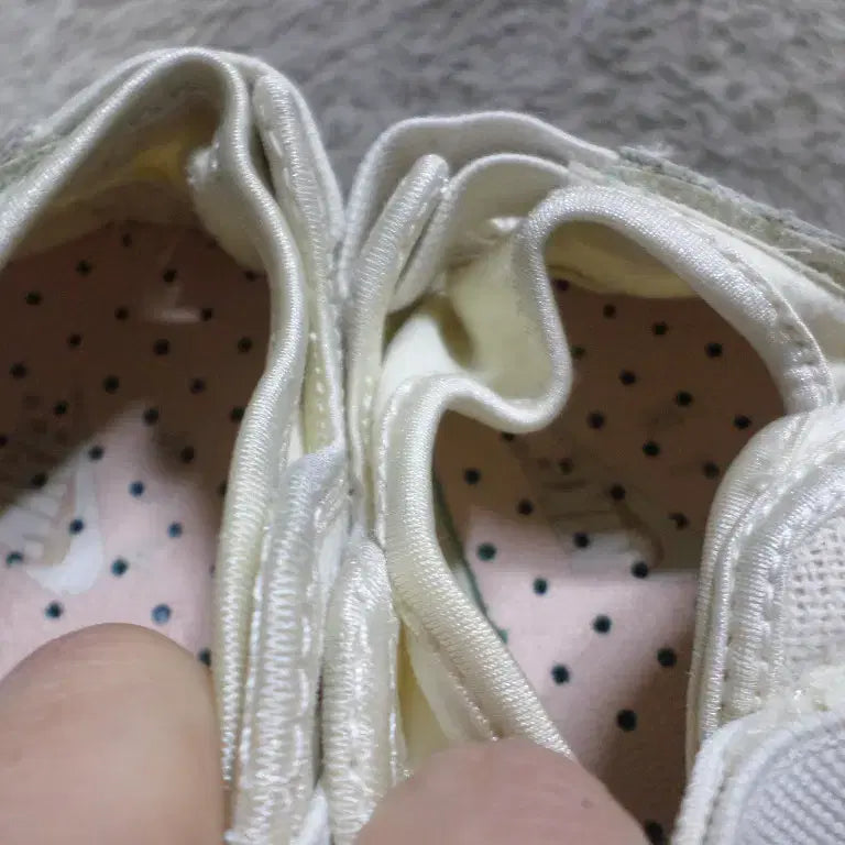 [BUNJANG] Nike Air Rift Summit White Breathe Sneakers (Size 230) / 후루룩구제 230 나이키 에어리프트 써밋화이트 브리드 운동화