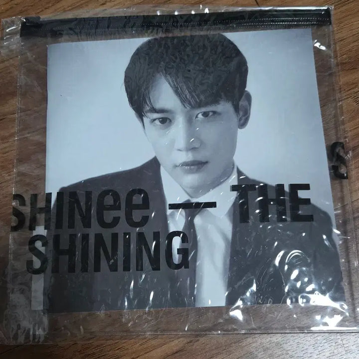 [BUNJANG] SHINee Minho Pouch and Notebook Set / 샤이니민호 파우치 노트셋트 정가판매(정식굿즈 미사용)