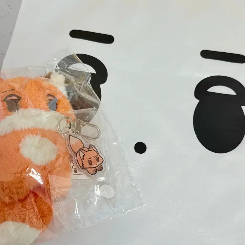 [BUNJANG] aespa Winter Jikjik 2 Fox Plushie + Pouch + Acrylic Keyring Set / [미개봉/새상품] 에스파 윈터 여우 직직2 직직이+파우치+아크릴키링 세트