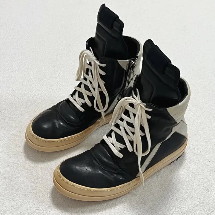 [SOLD OUT] [40] 릭오웬스 12FW 지오바스켓 모노크롬 LDB