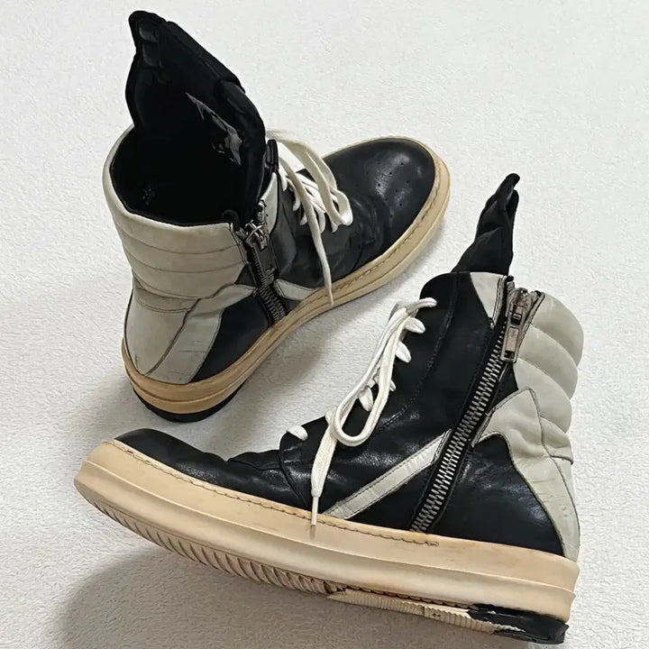 [SOLD OUT] [40] 릭오웬스 12FW 지오바스켓 모노크롬 LDB