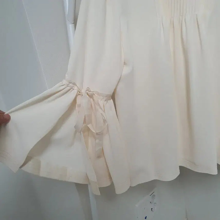 [BUNJANG] Lucky Chouette Chiffon Blouse / 럭키슈에뜨 쉬폰 블라우스